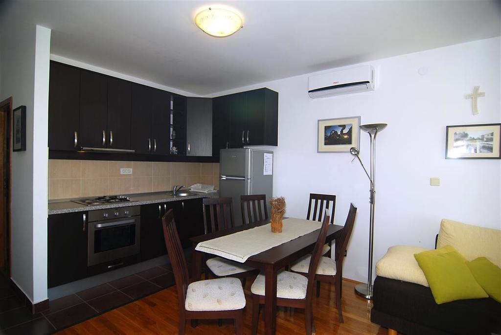 Apartment Matic Рогозница Экстерьер фото