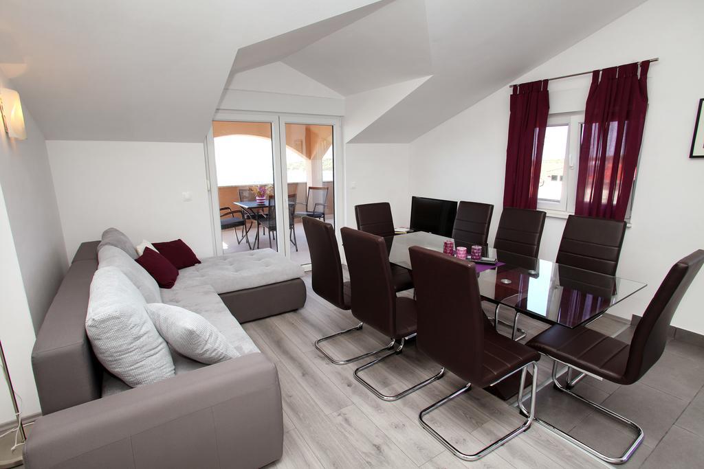 Apartment Matic Рогозница Экстерьер фото