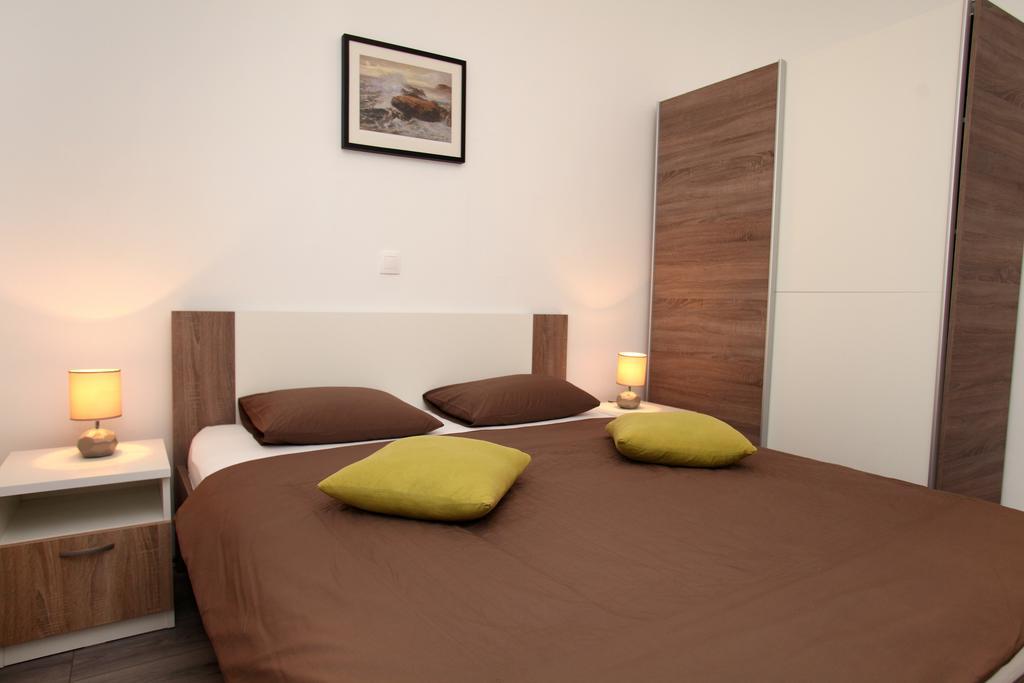 Apartment Matic Рогозница Экстерьер фото